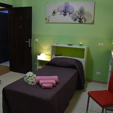 La Casa Di Luigi فندق مبيت وإفطار جيارديني ناكسوس