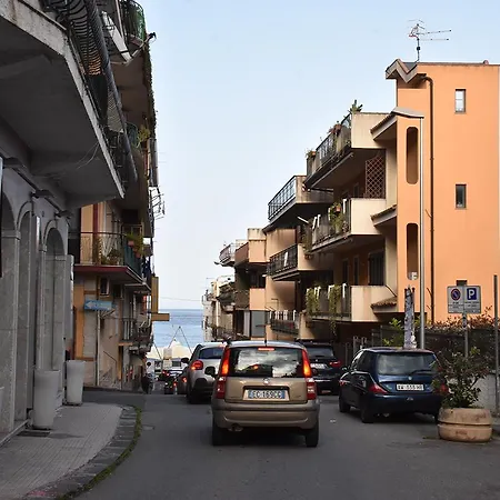 فندق مبيت وإفطار La Casa Di Luigi جيارديني ناكسوس