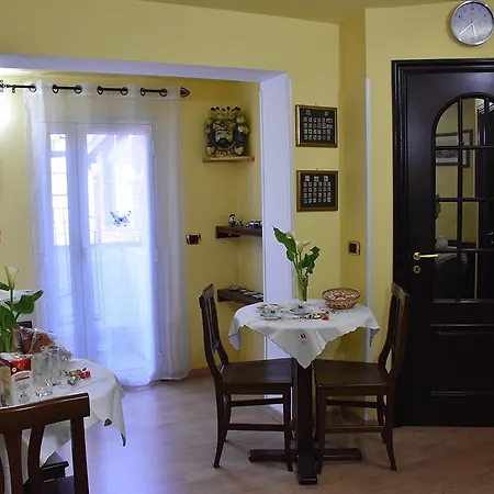 La Casa Di Luigi לינה וארוחת בוקר 3*